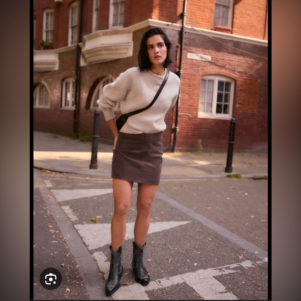 🧋Vintage Elegant Brown Women's Skirt🧋 3/$22